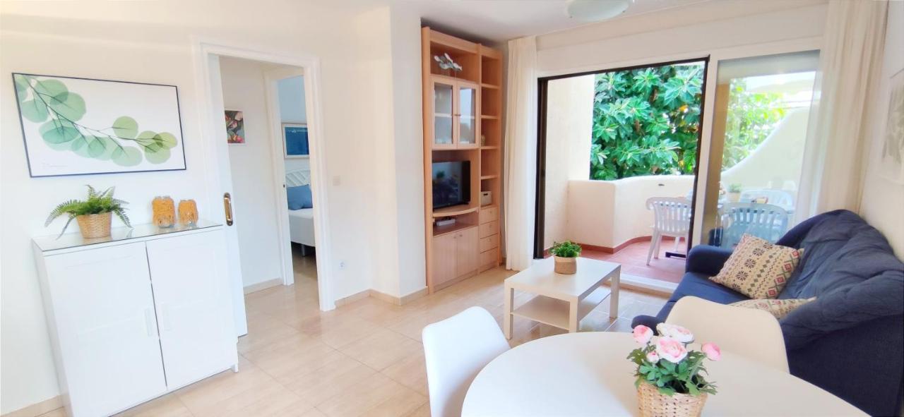 Apartamento La Felicidad II By Denia Costa Exterior foto